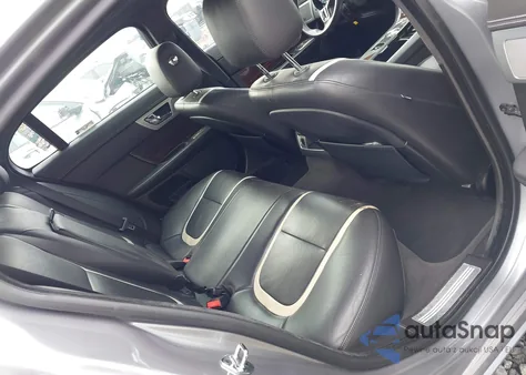 2014 Jaguar Xf 3.0L z USA, uszkodzony, nr VIN SAJXJ0EF8E8U11441